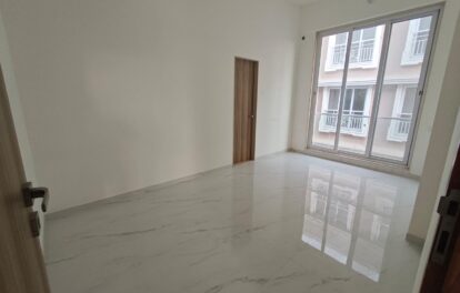 2 BHK FLAT FOR SALE IN SANTACRUZ WEST